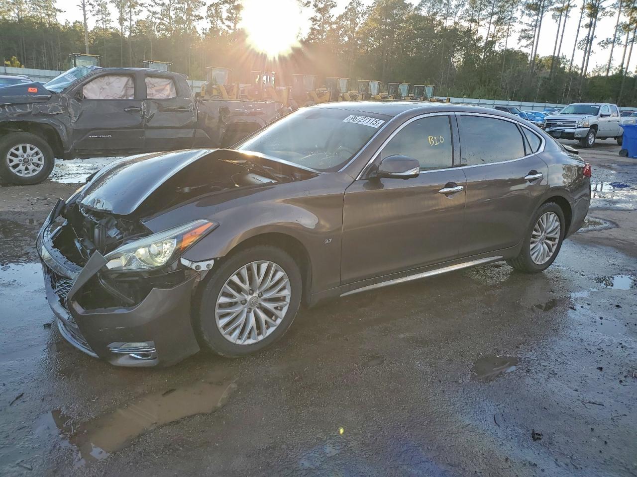 2015 INFINITI Q70L
