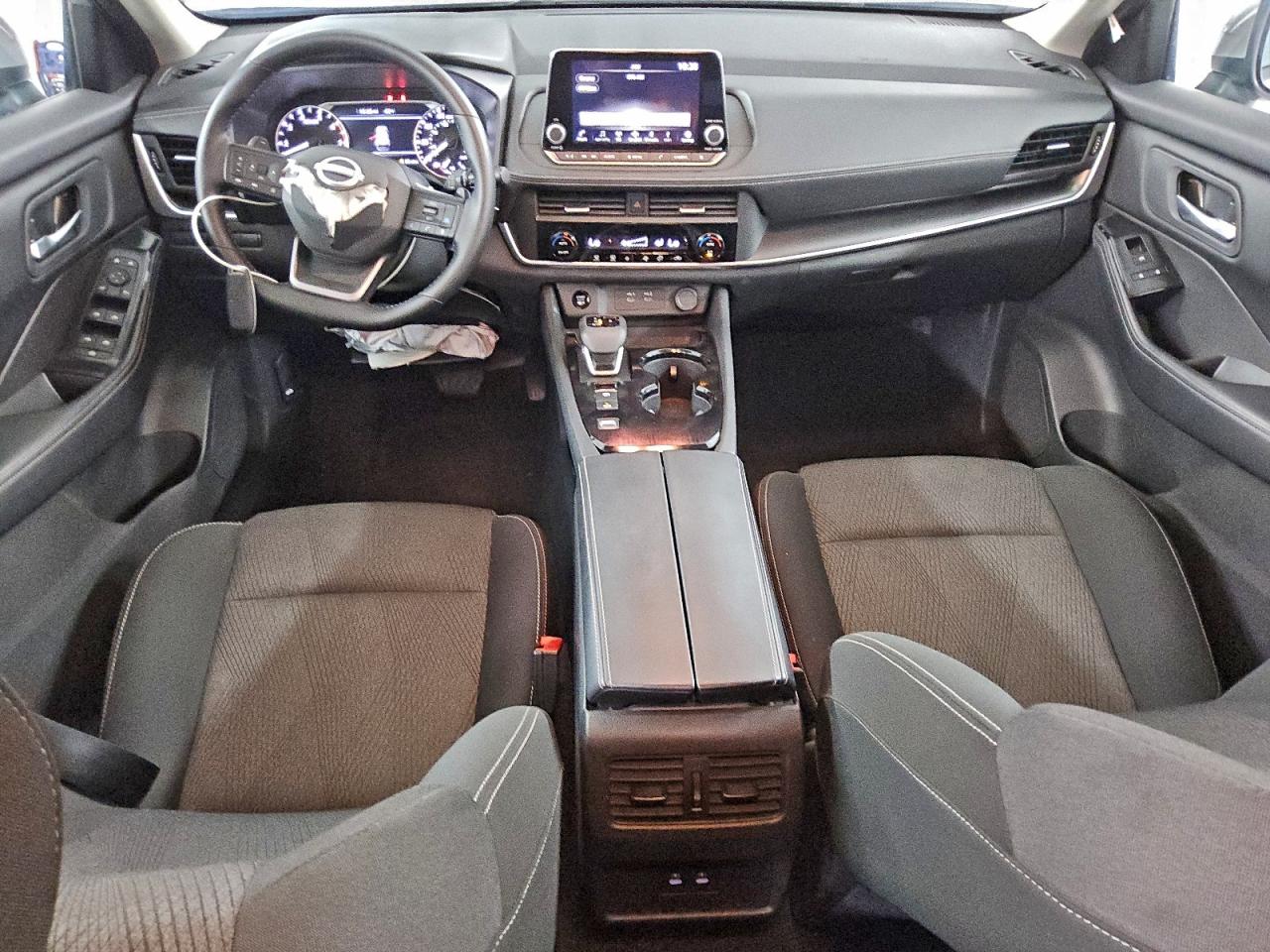 2025 NISSAN ROGUE SV photo 8