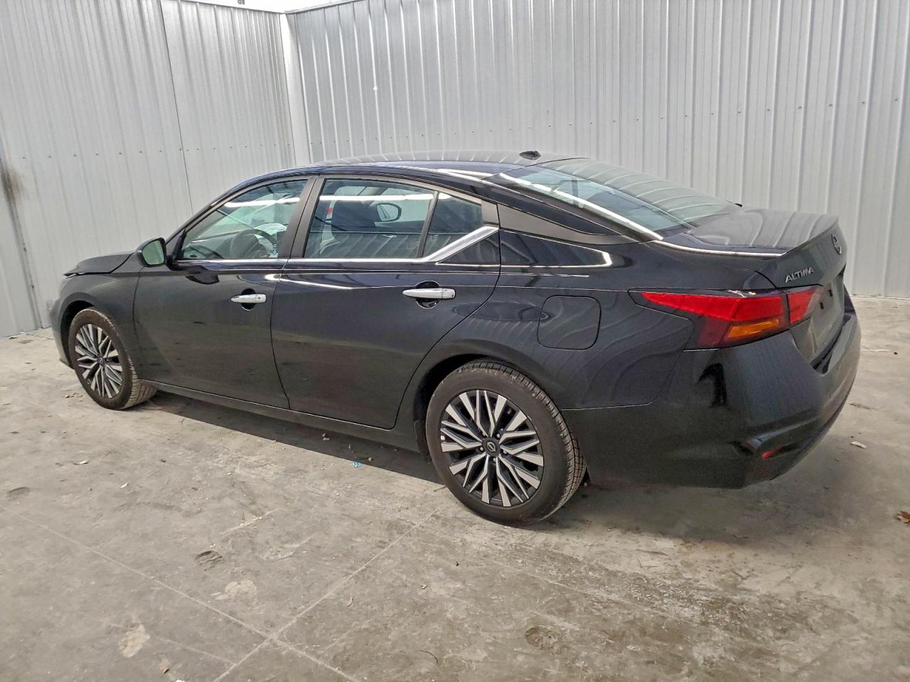 2025 NISSAN ALTIMA SV photo 2