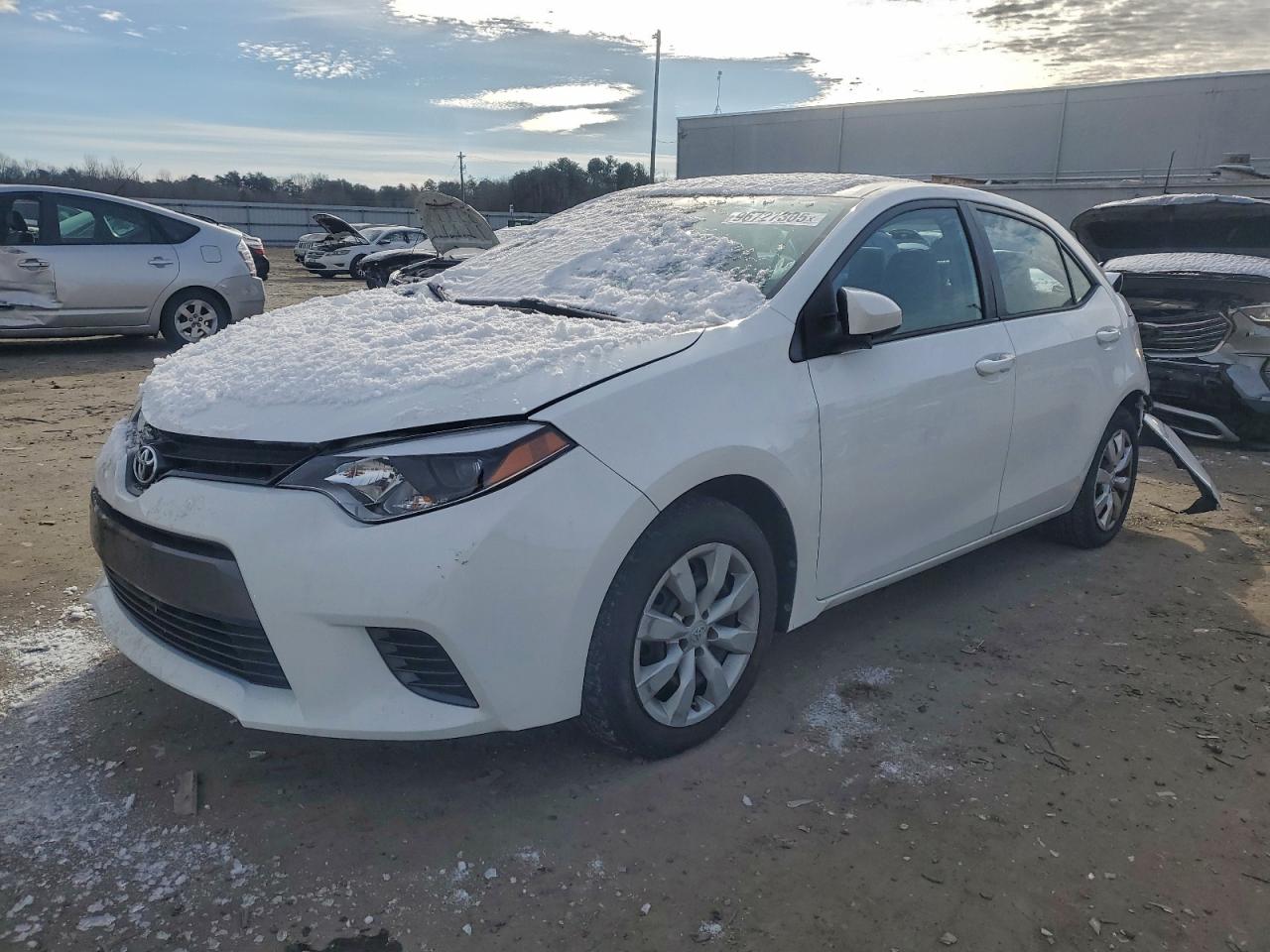 2016 TOYOTA COROLLA