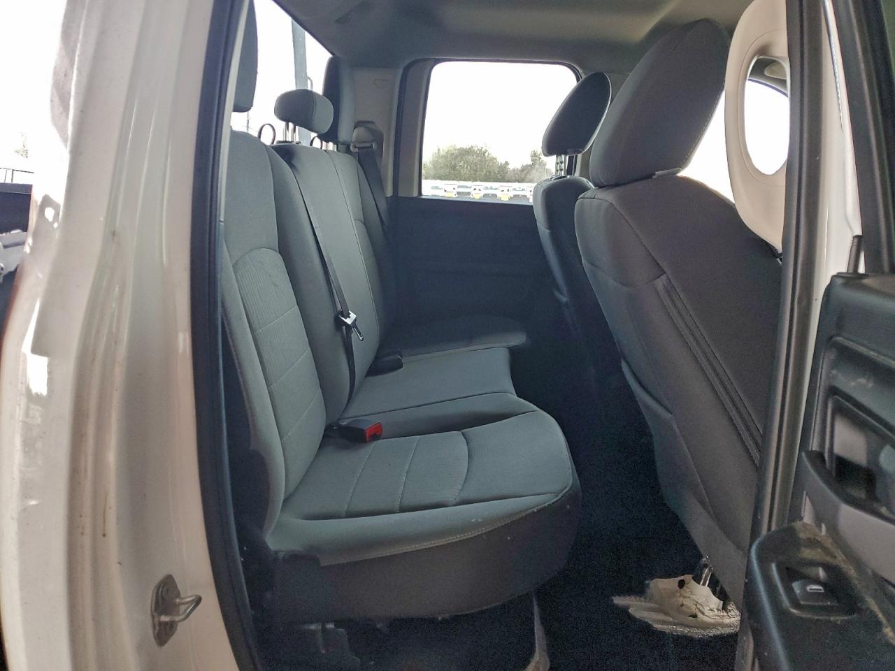 2022 RAM 1500 CLASSIC TRADESMAN photo 10
