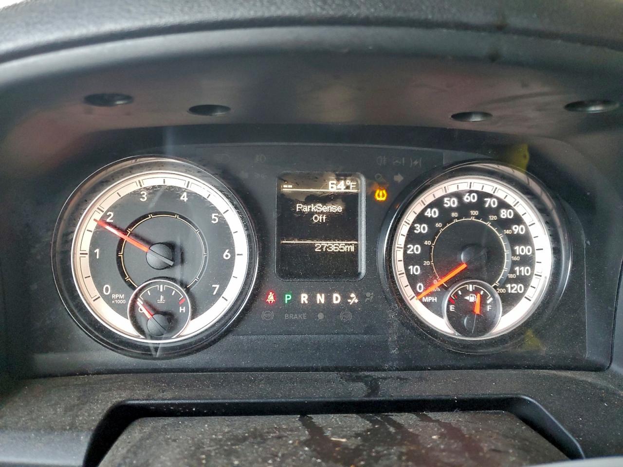 2022 RAM 1500 CLASSIC TRADESMAN photo 9