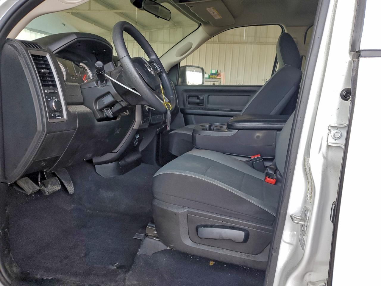 2022 RAM 1500 CLASSIC TRADESMAN photo 7