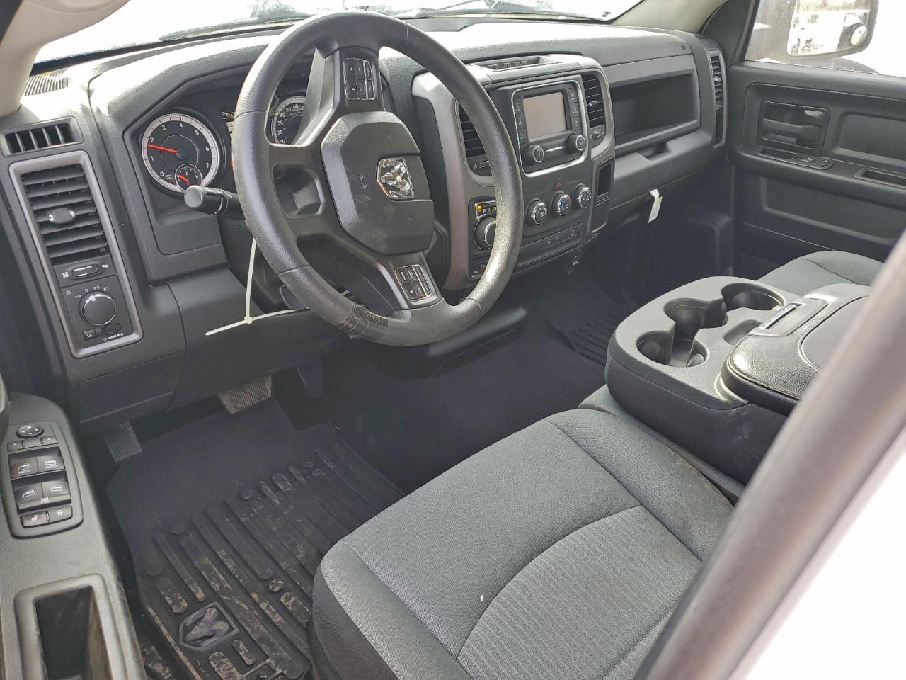 2022 RAM 1500 CLASSIC TRADESMAN photo 8