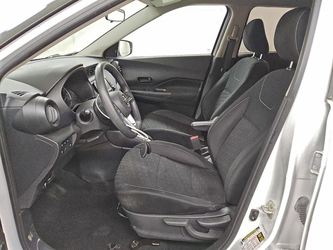 2021 NISSAN KICKS S photo 7