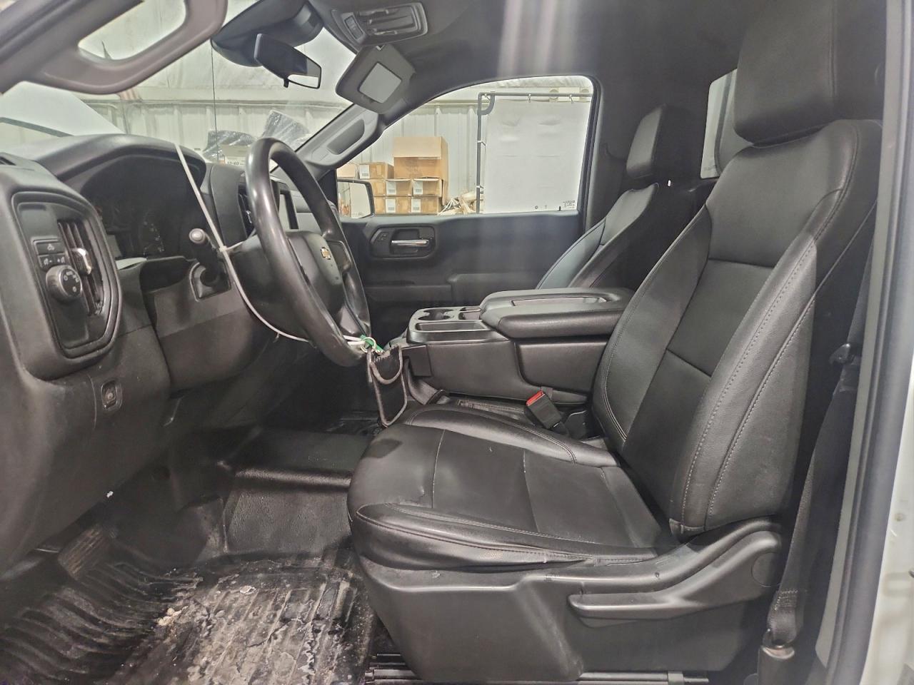 2023 CHEVROLET SILVERADO C1500 photo 7