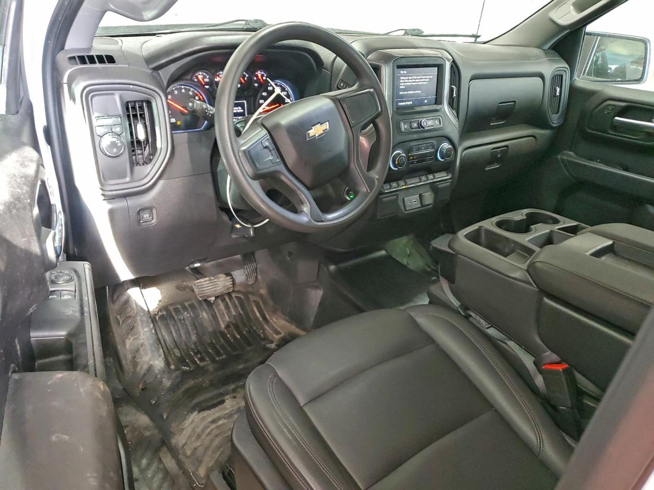 2023 CHEVROLET SILVERADO C1500 photo 8