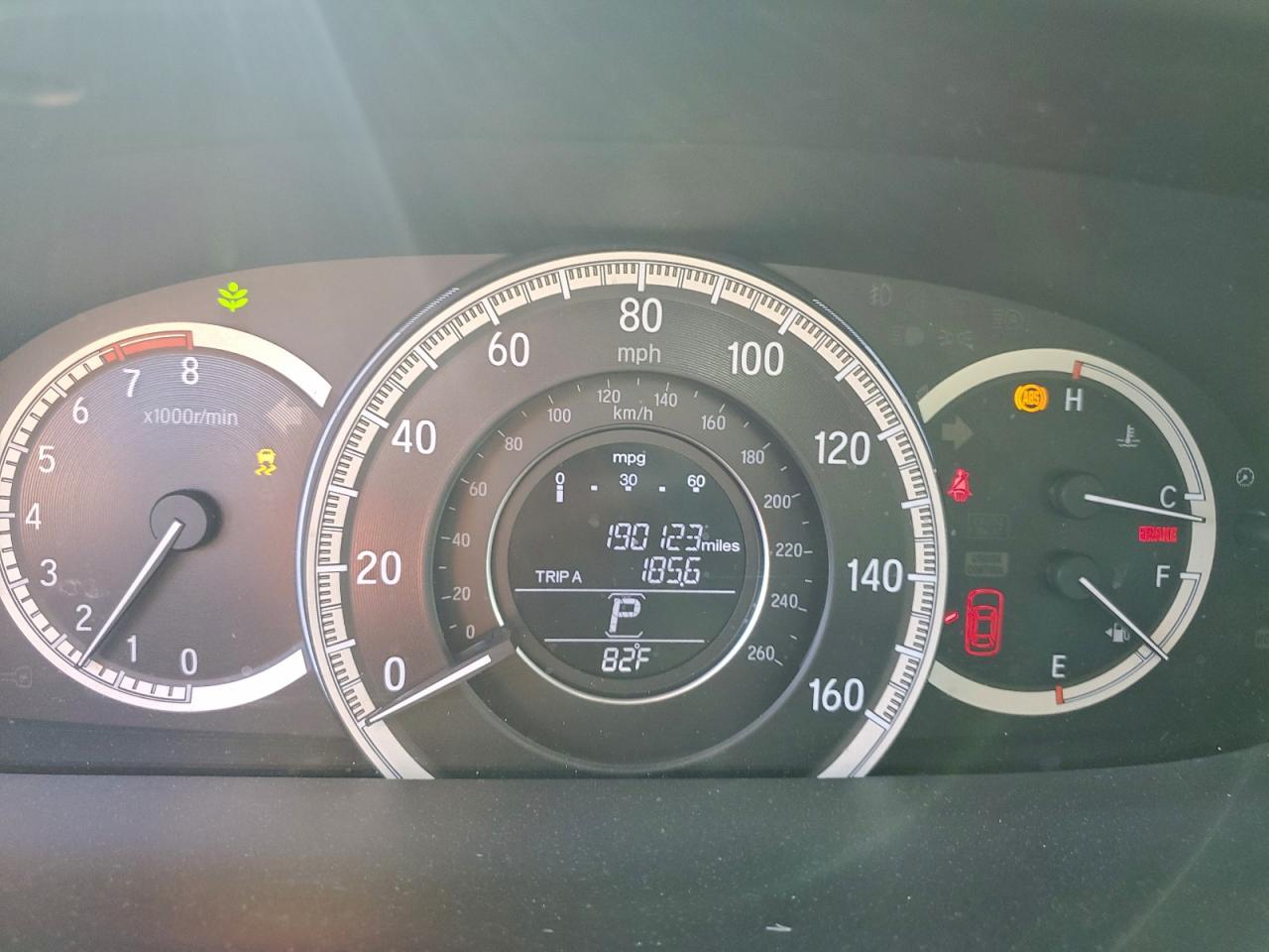 2016 HONDA ACCORD LX photo 9