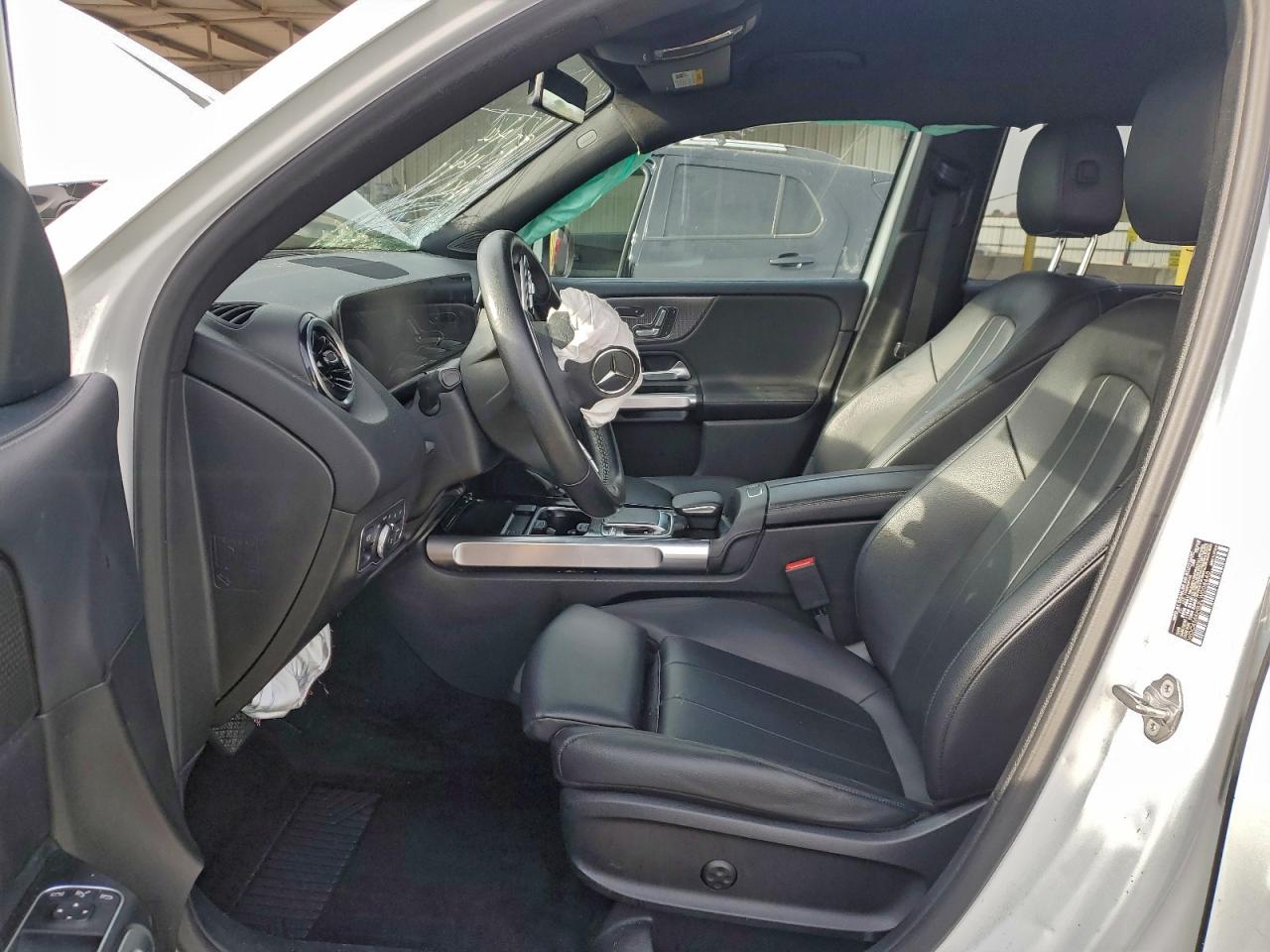 2020 MERCEDES-BENZ GLB 250 4MATIC photo 7