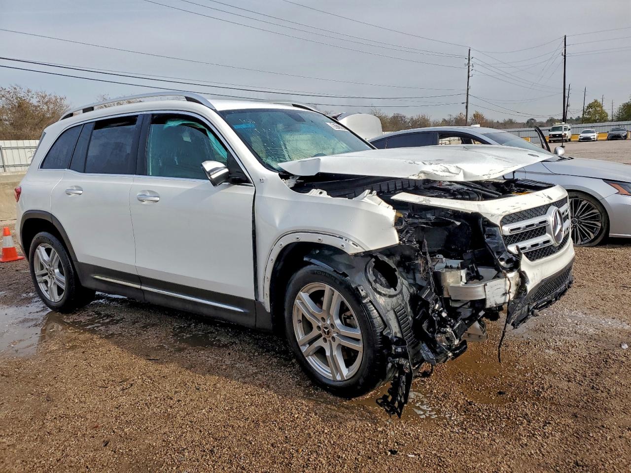 2020 MERCEDES-BENZ GLB 250 4MATIC photo 4