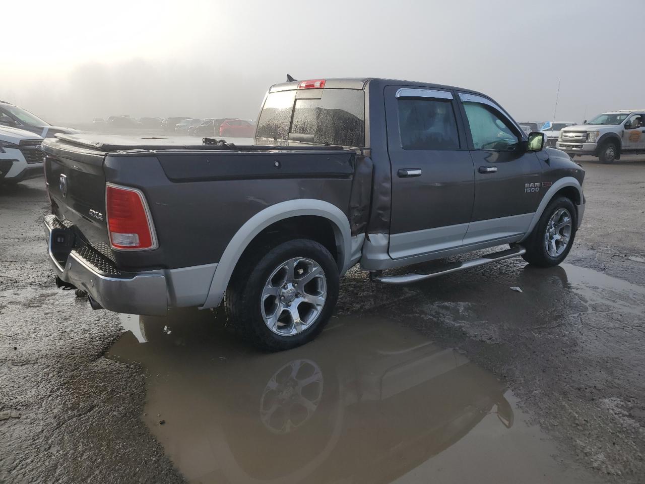 2014 RAM 1500 LARAMIE photo 3