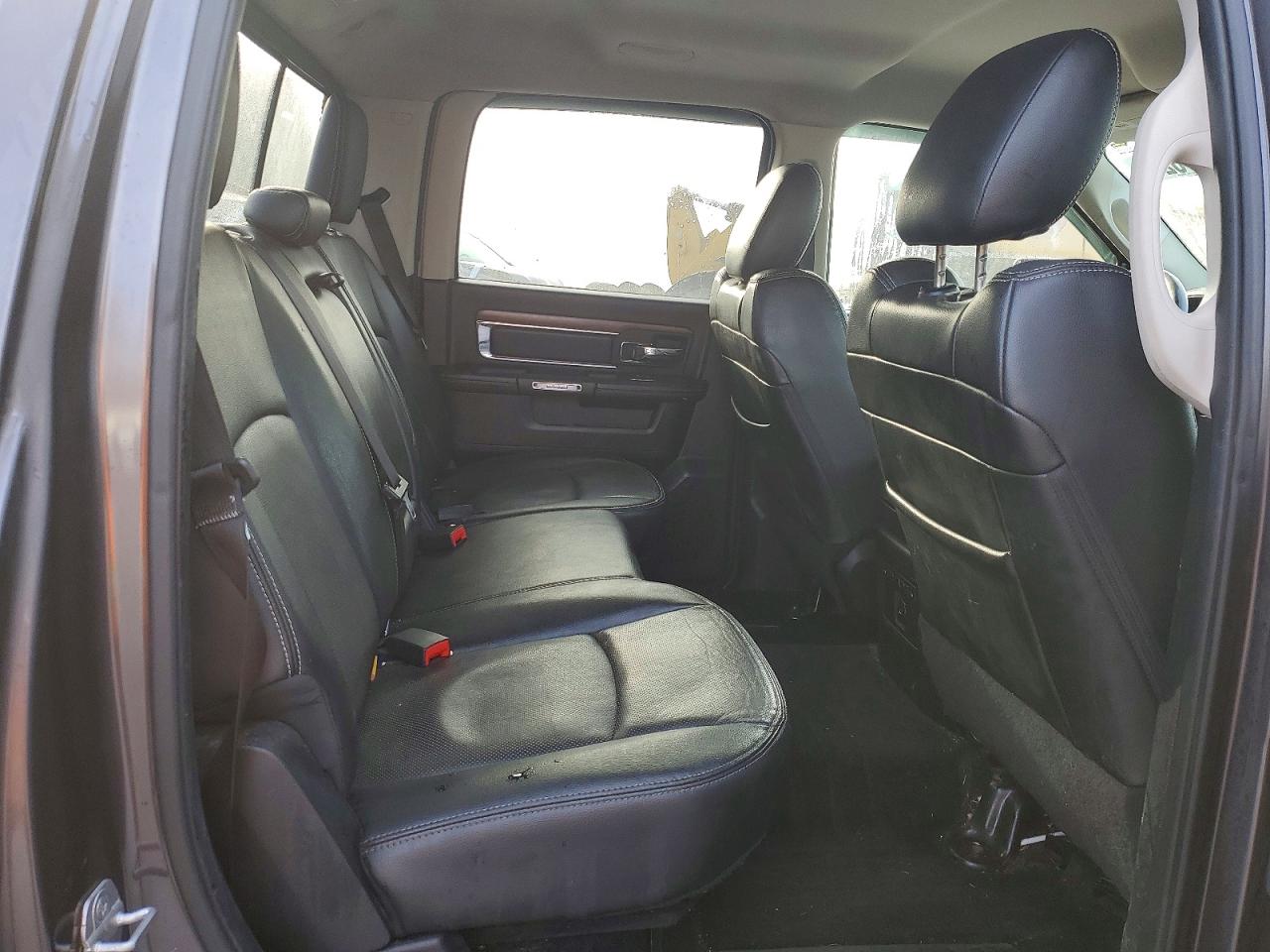 2014 RAM 1500 LARAMIE photo 10