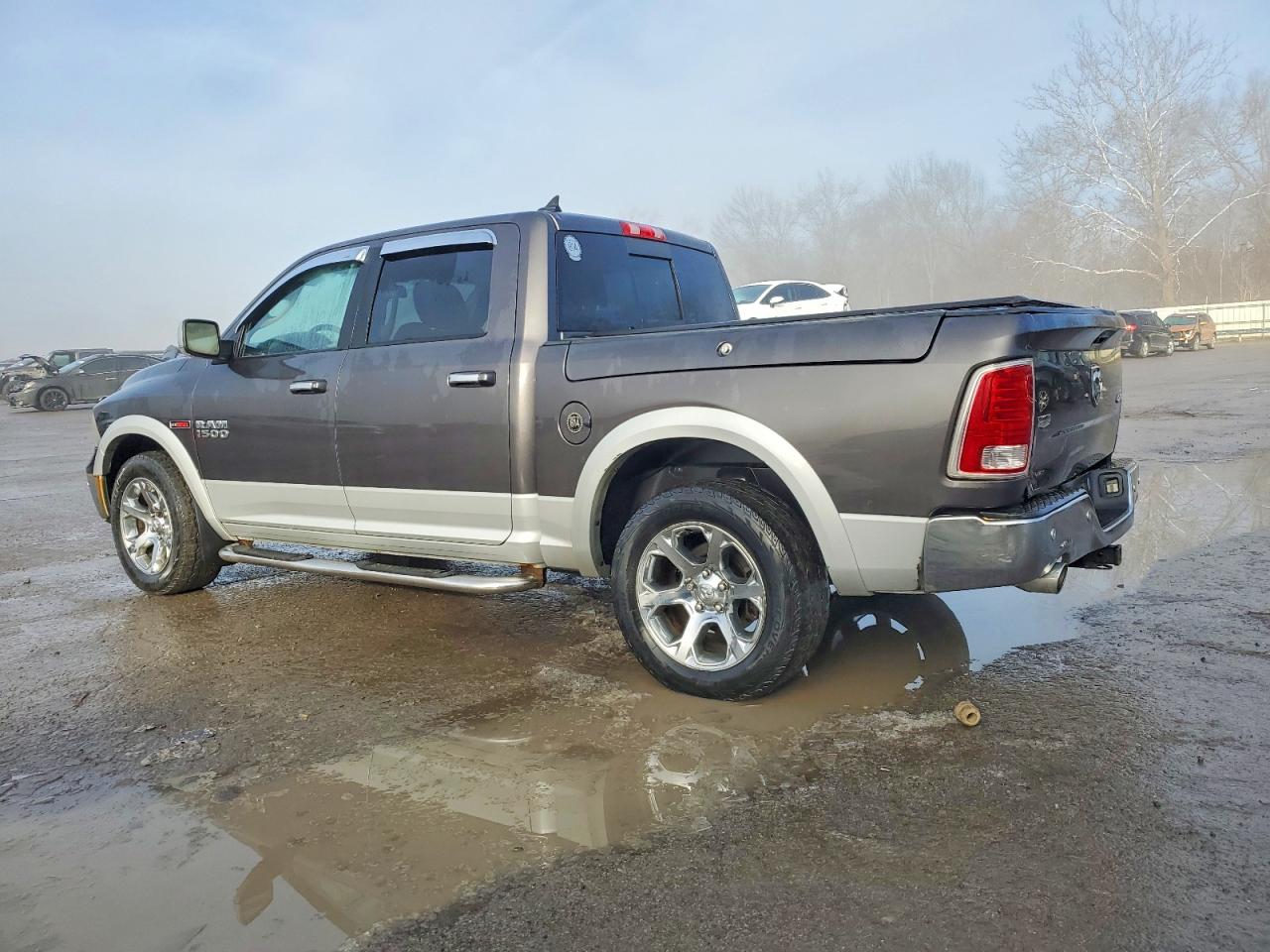 2014 RAM 1500 LARAMIE photo 2