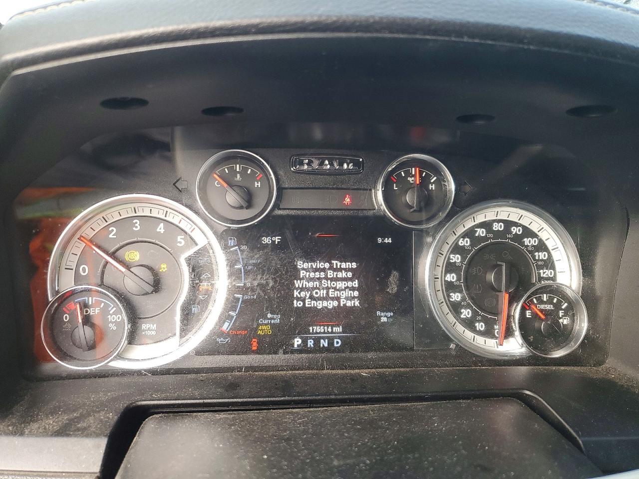 2014 RAM 1500 LARAMIE photo 9