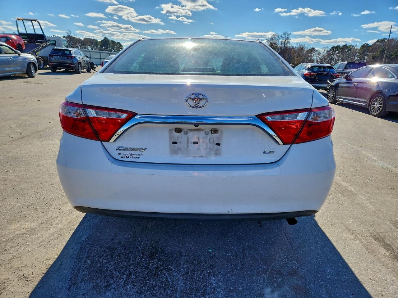 2016 TOYOTA CAMRY LE photo 6