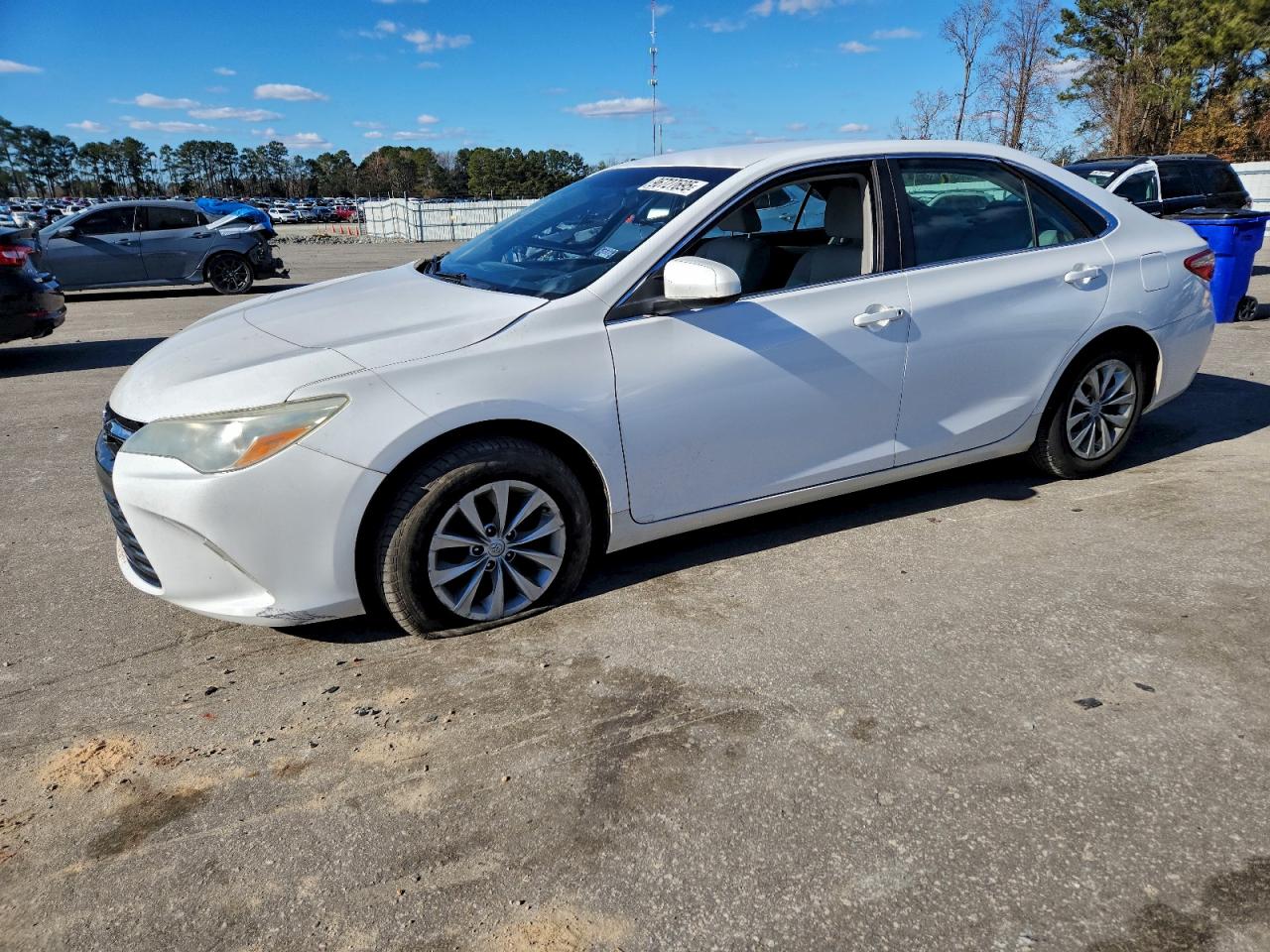 2016 TOYOTA CAMRY