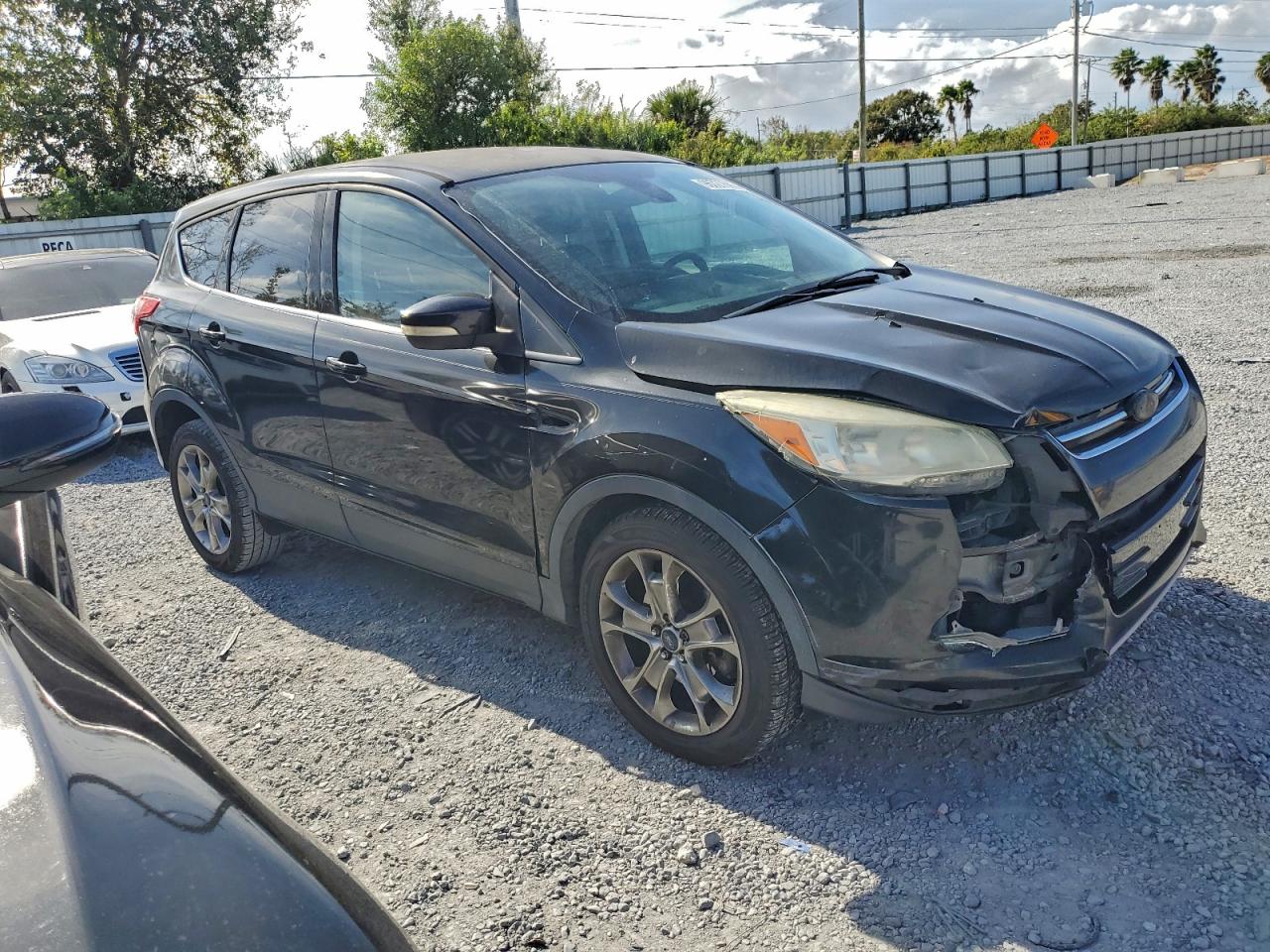 2013 FORD ESCAPE SEL photo 4