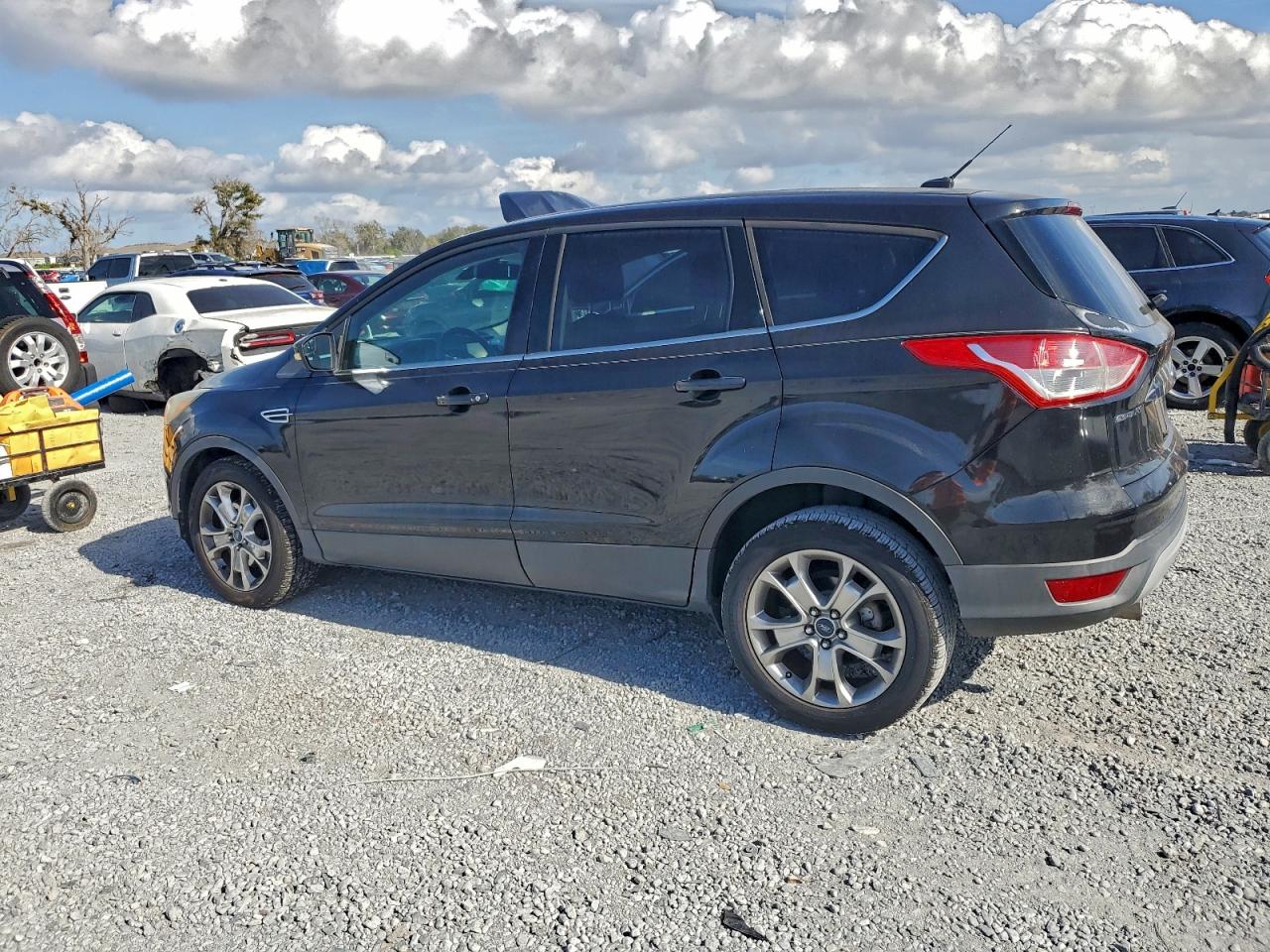 2013 FORD ESCAPE SEL photo 2