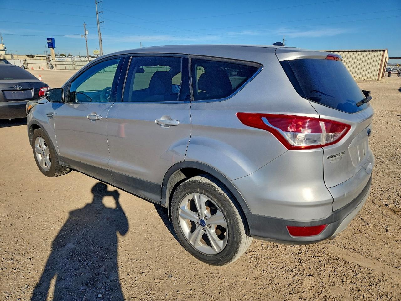 2015 FORD ESCAPE SE photo 2