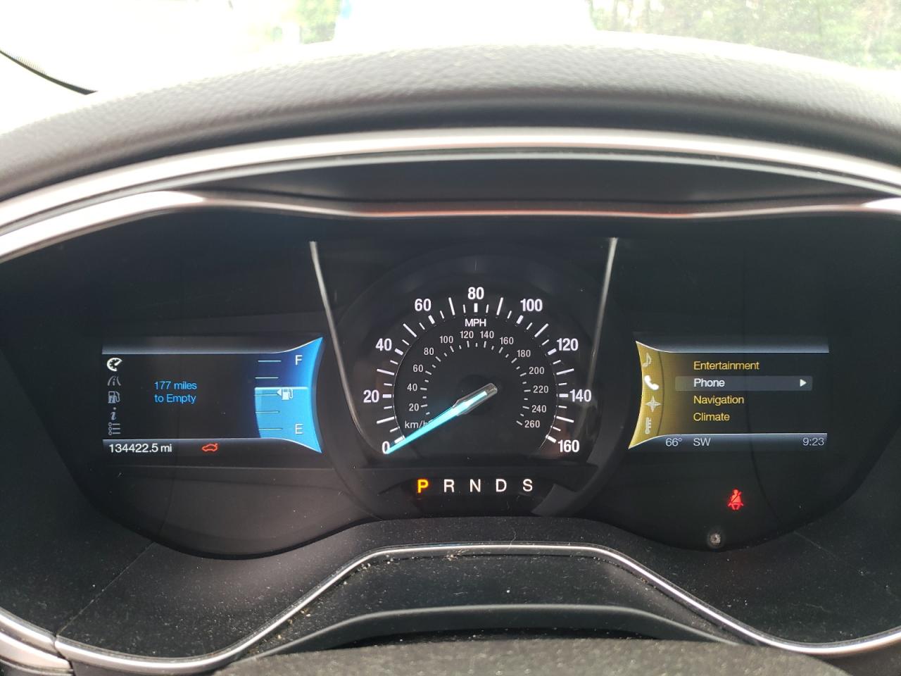 2014 FORD FUSION SE photo 9