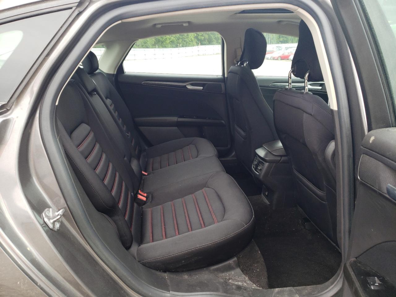 2014 FORD FUSION SE photo 10