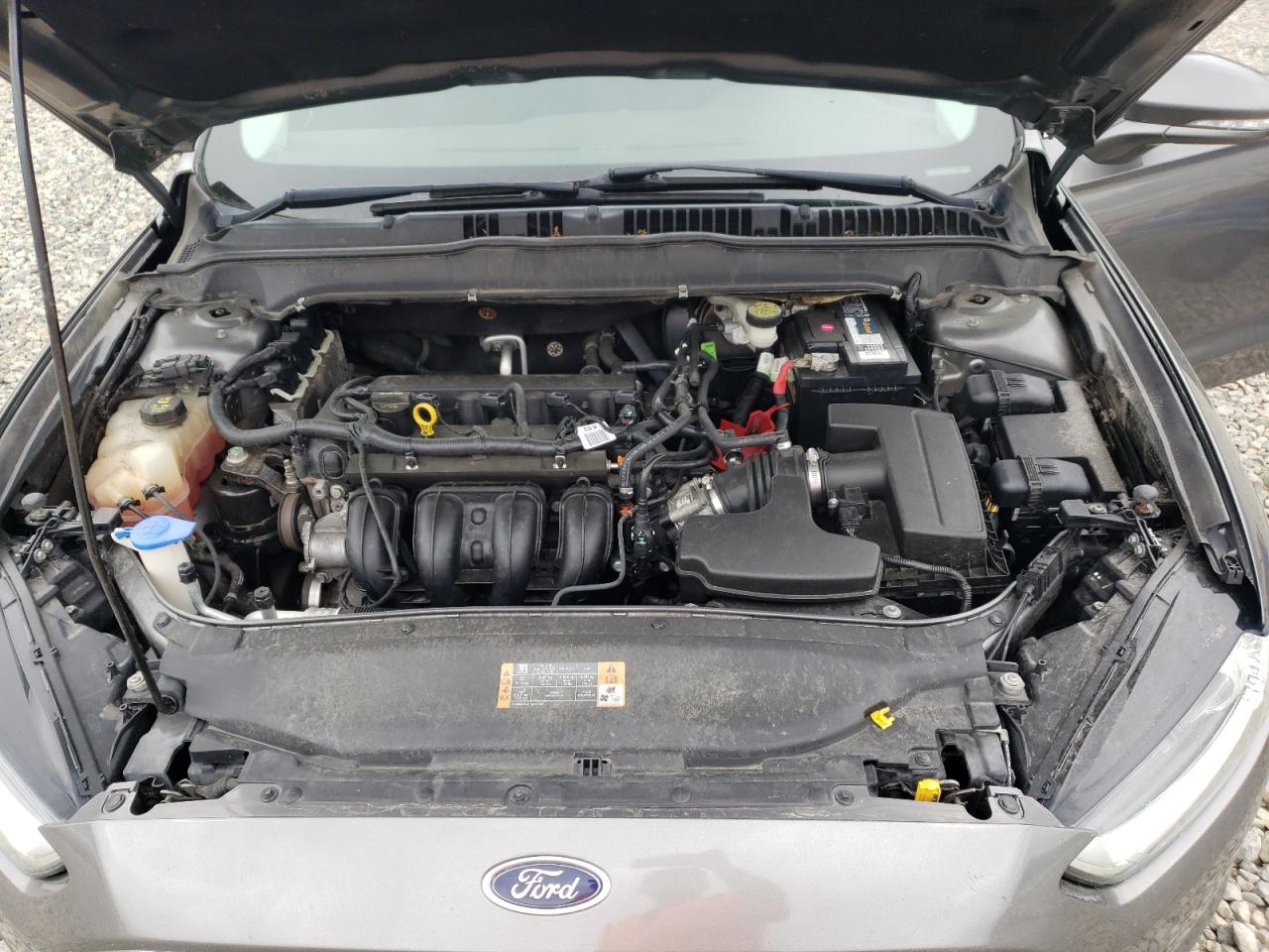 2014 FORD FUSION SE photo 11