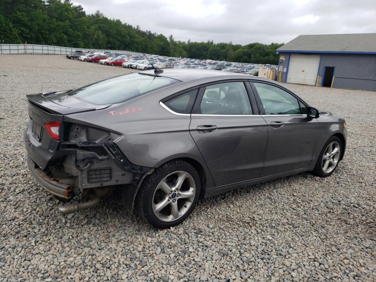2014 FORD FUSION SE photo 3