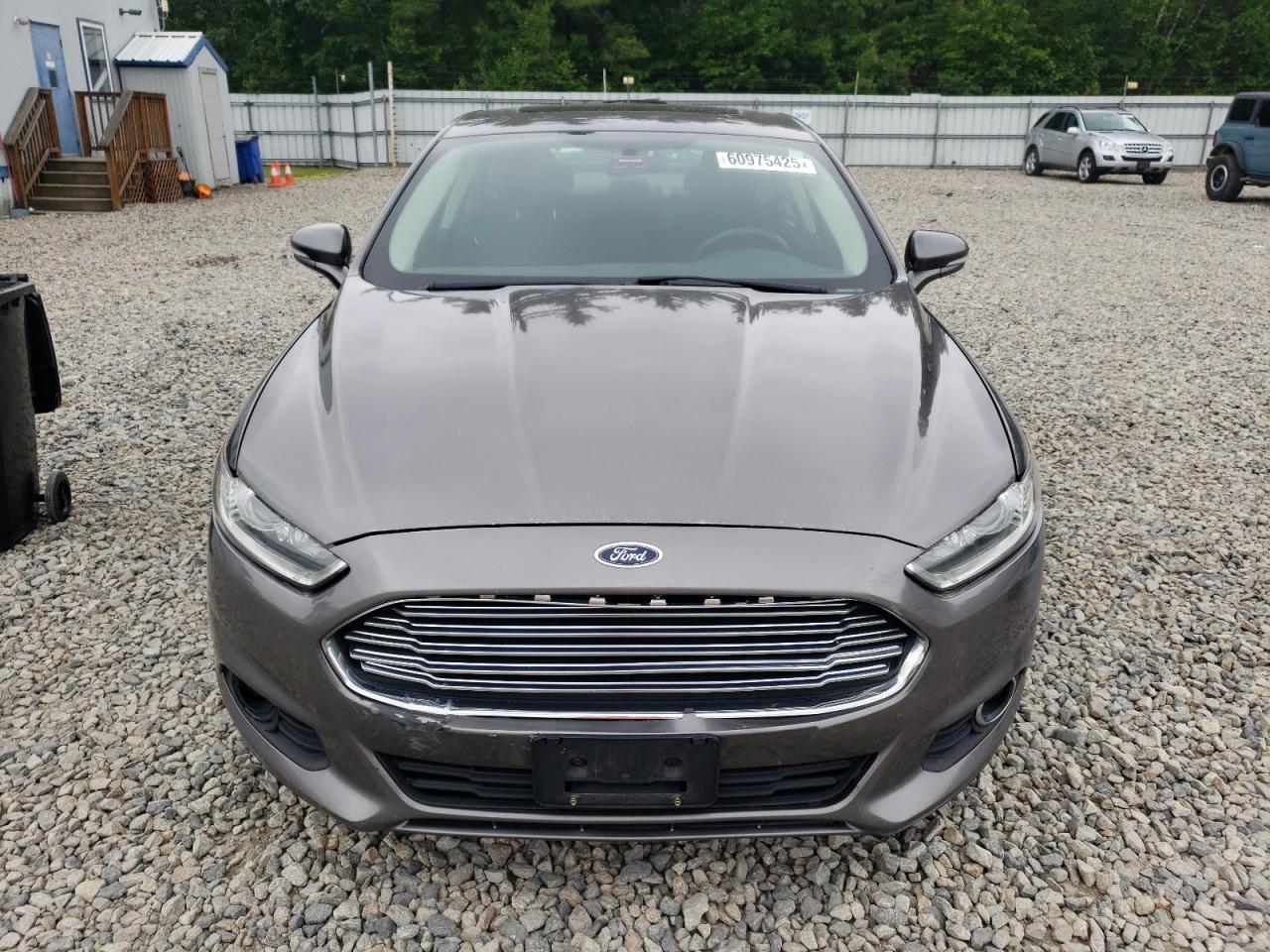 2014 FORD FUSION SE photo 5