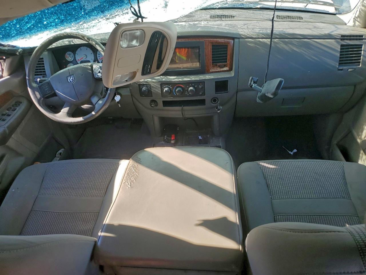 2006 DODGE RAM 2500 photo 8