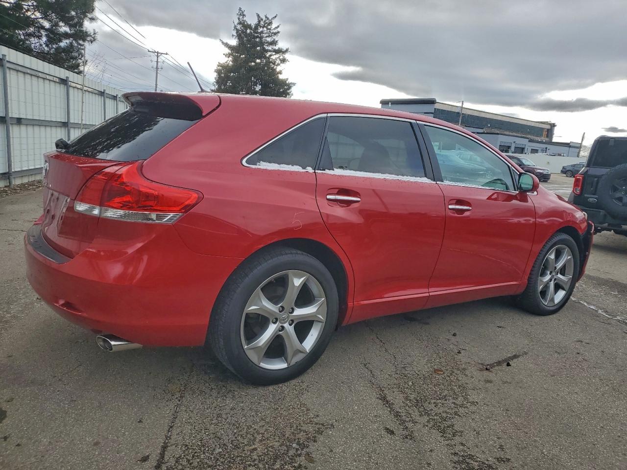 2009 TOYOTA VENZA photo 3