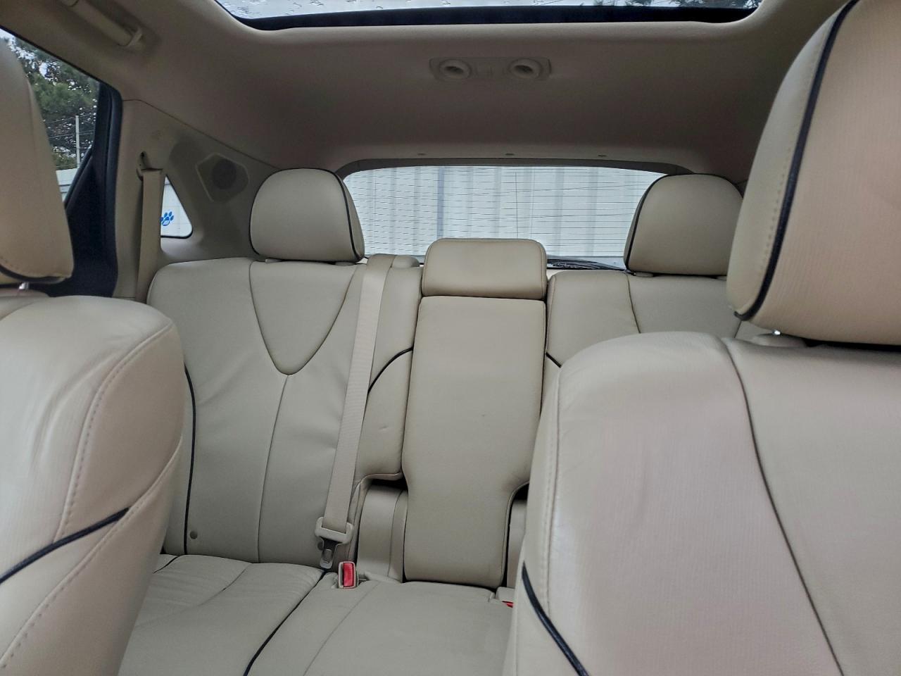 2009 TOYOTA VENZA photo 10