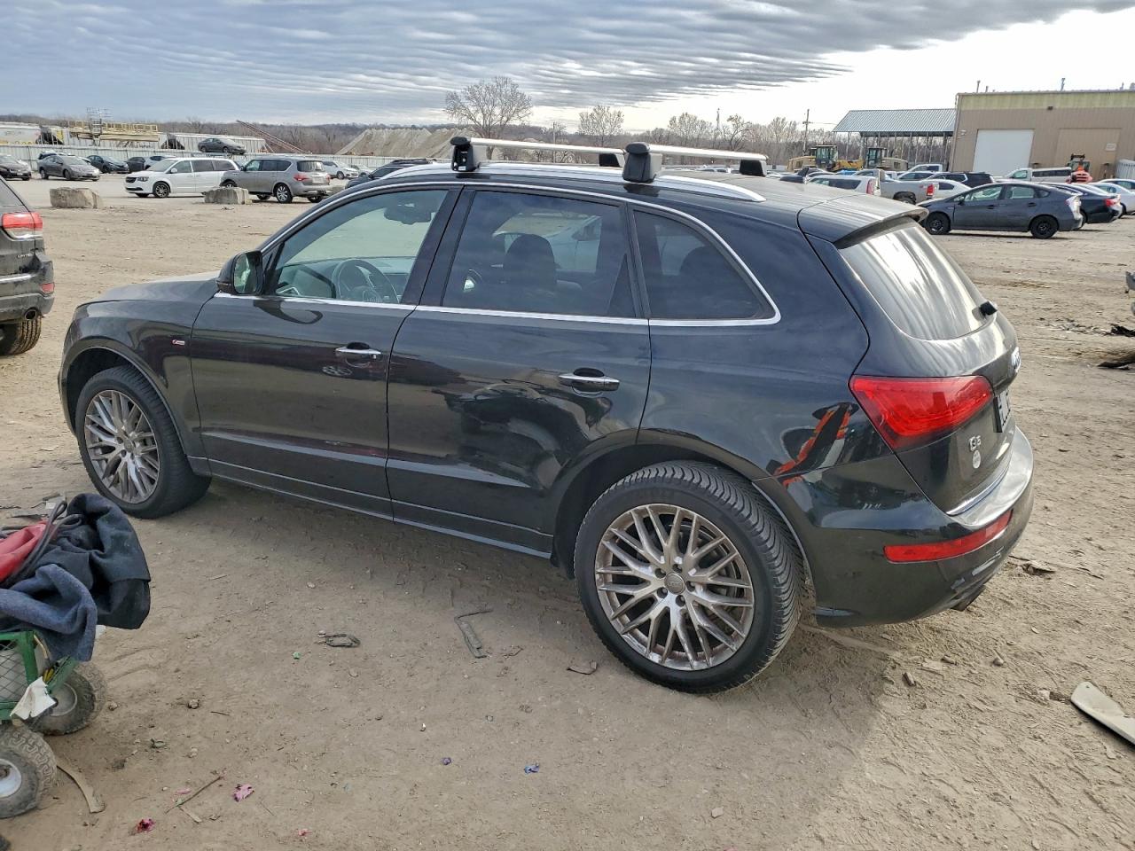 2017 AUDI Q5 PREMIUM PLUS photo 2