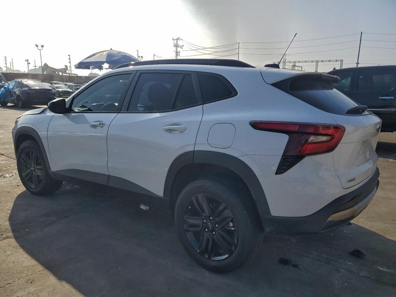 2025 CHEVROLET TRAX ACTIV photo 2