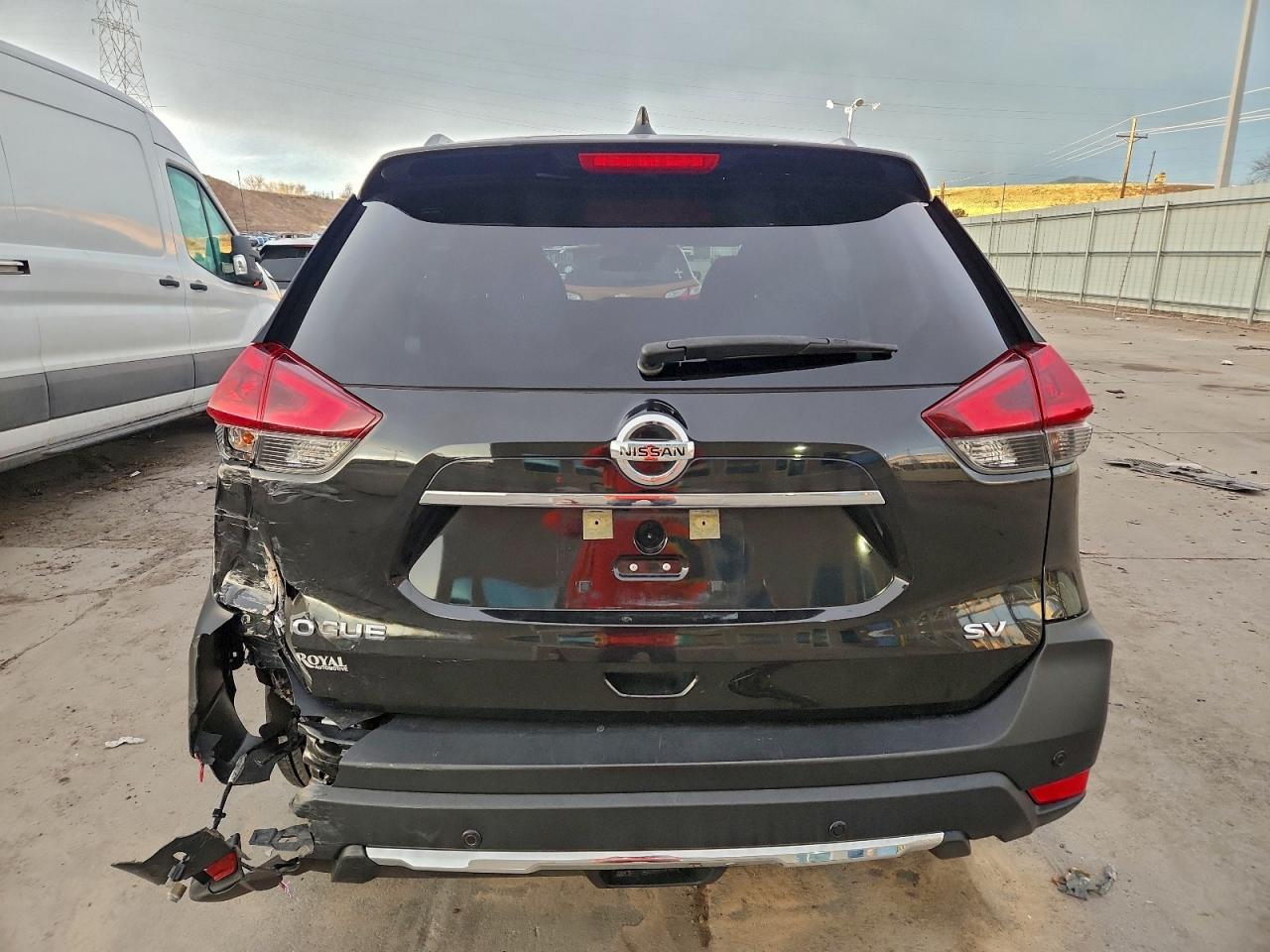 2020 NISSAN ROGUE S photo 6