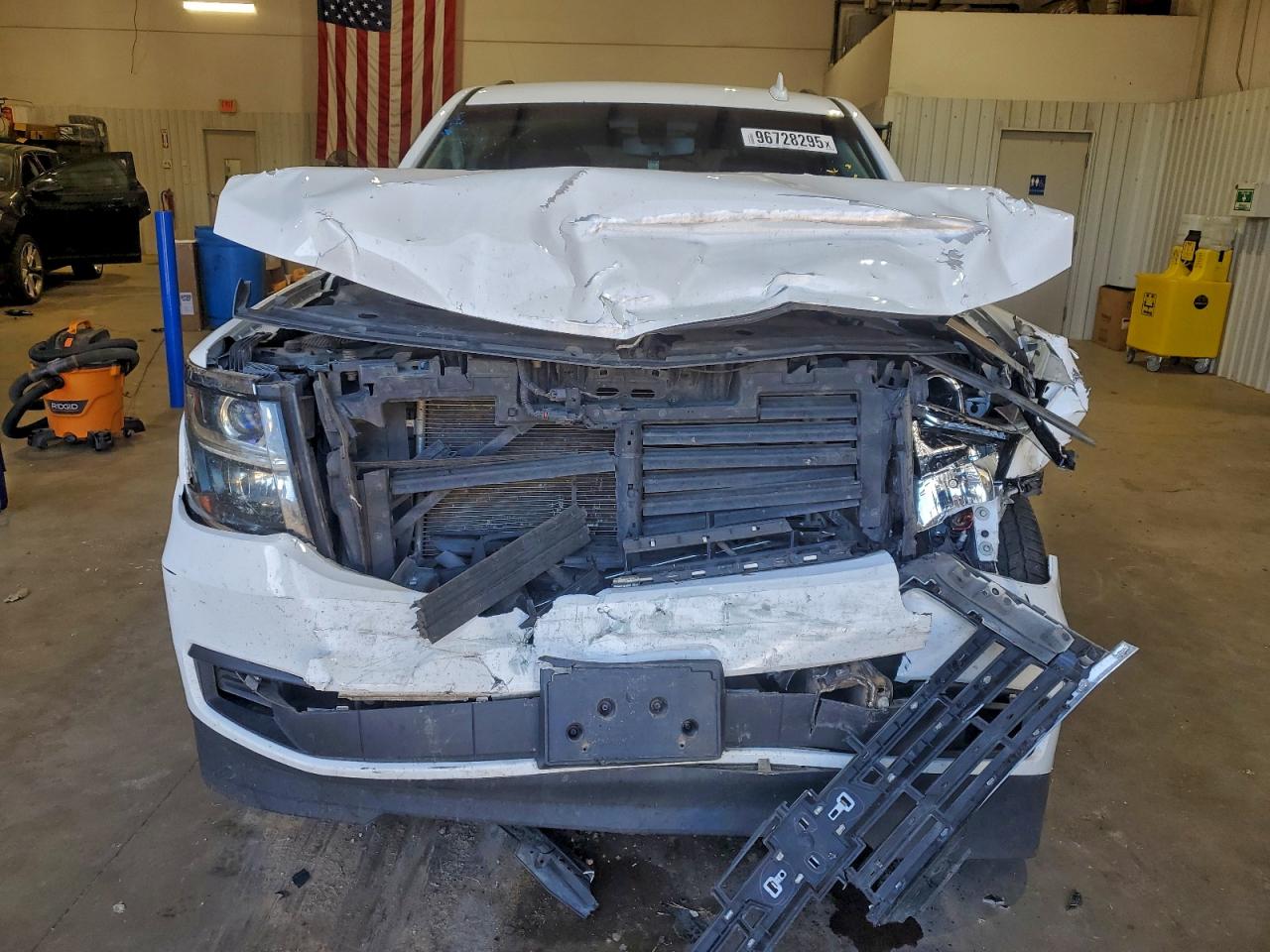 2017 CHEVROLET TAHOE C1500 LS photo 5