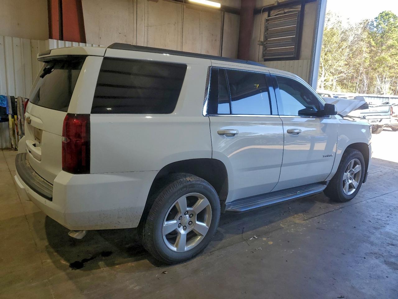 2017 CHEVROLET TAHOE C1500 LS photo 3