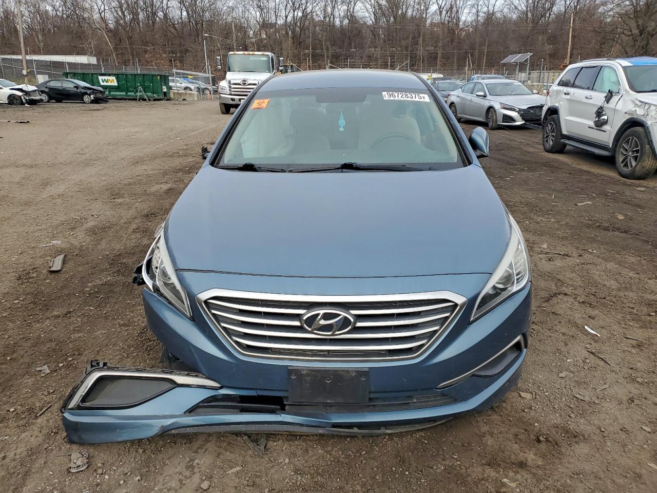 2017 HYUNDAI SONATA SE photo 5