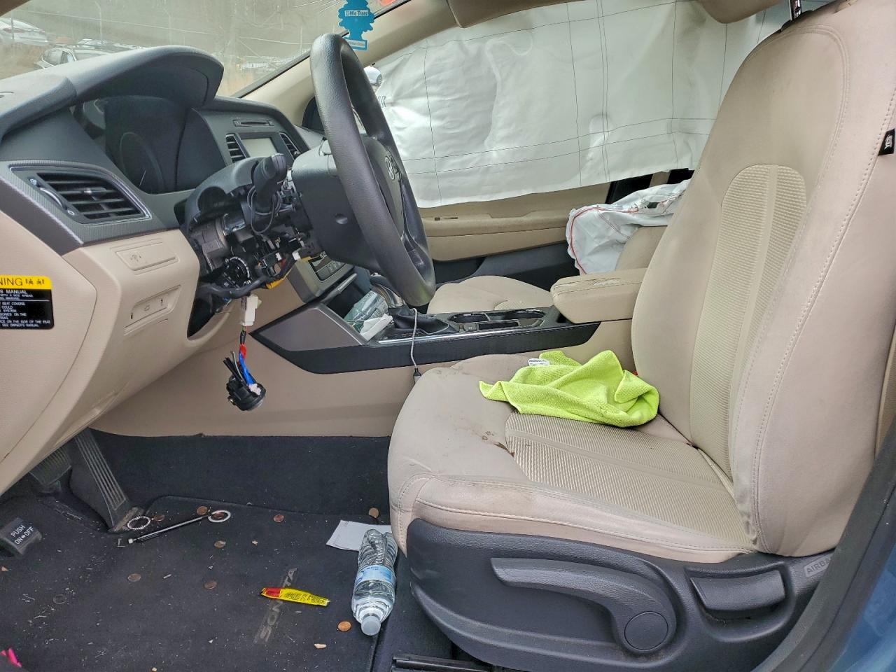 2017 HYUNDAI SONATA SE photo 7
