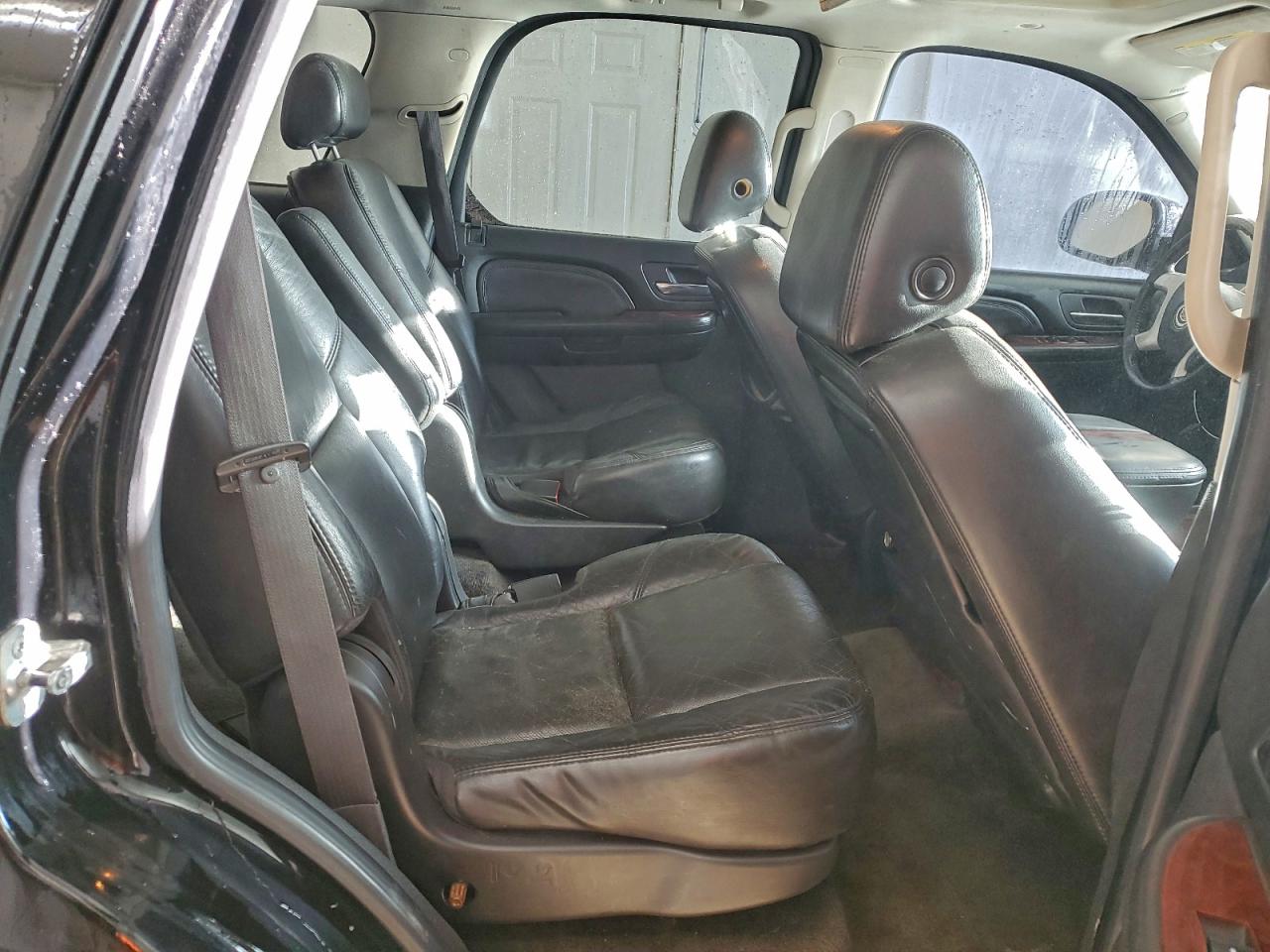 2007 CADILLAC ESCALADE LUXURY photo 11