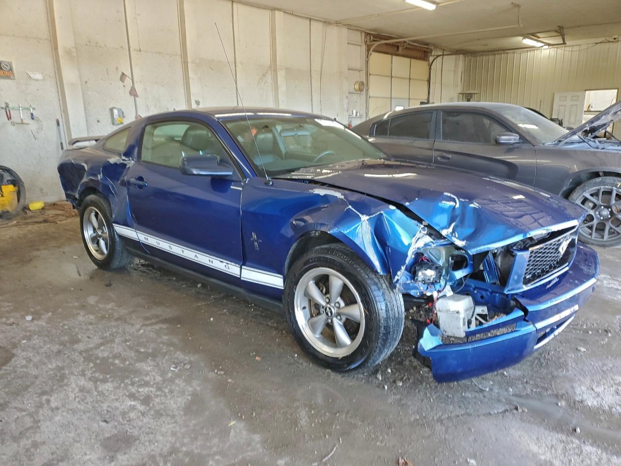 2006 FORD MUSTANG photo 4