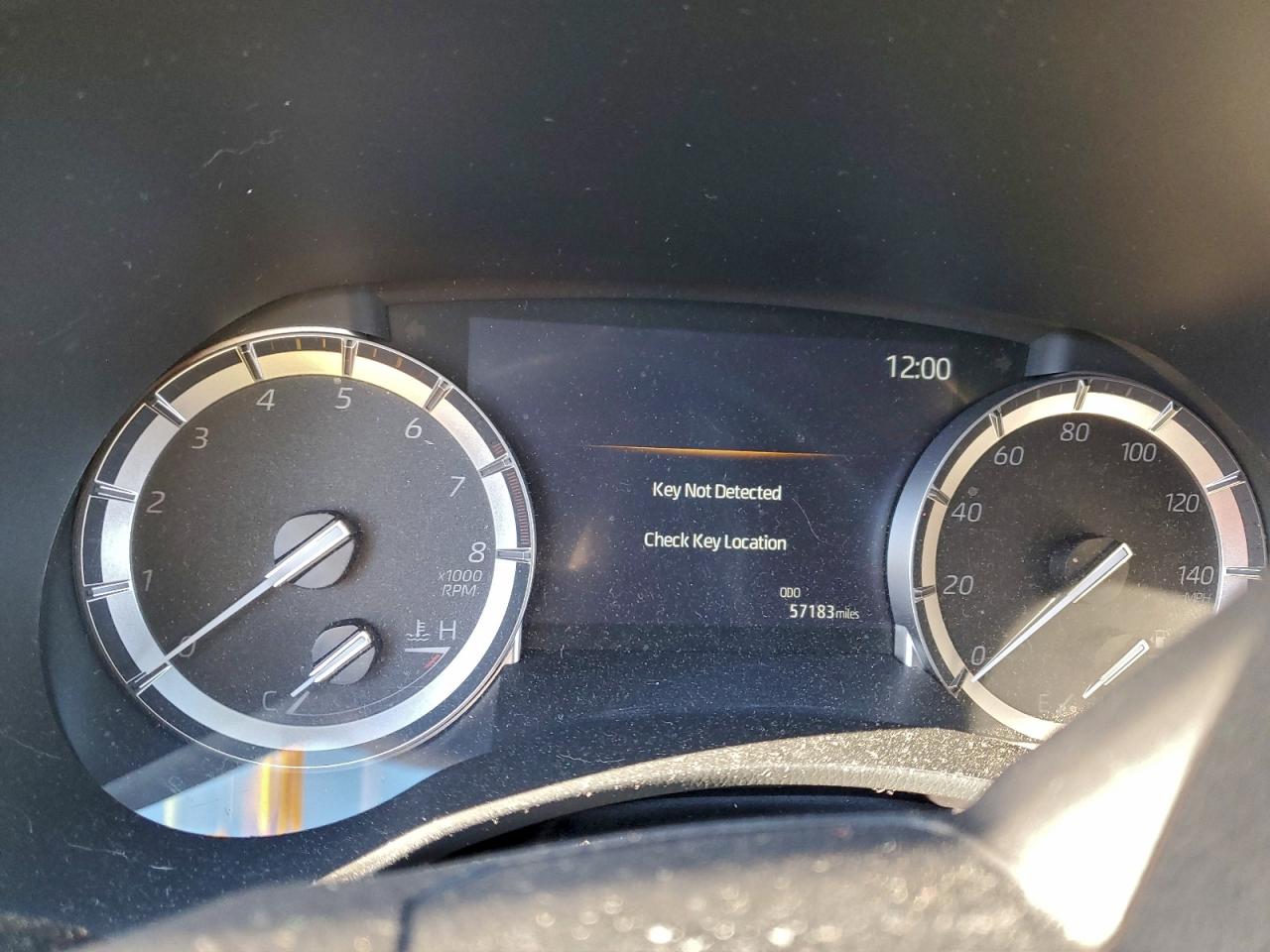 2022 TOYOTA HIGHLANDER XSE photo 9