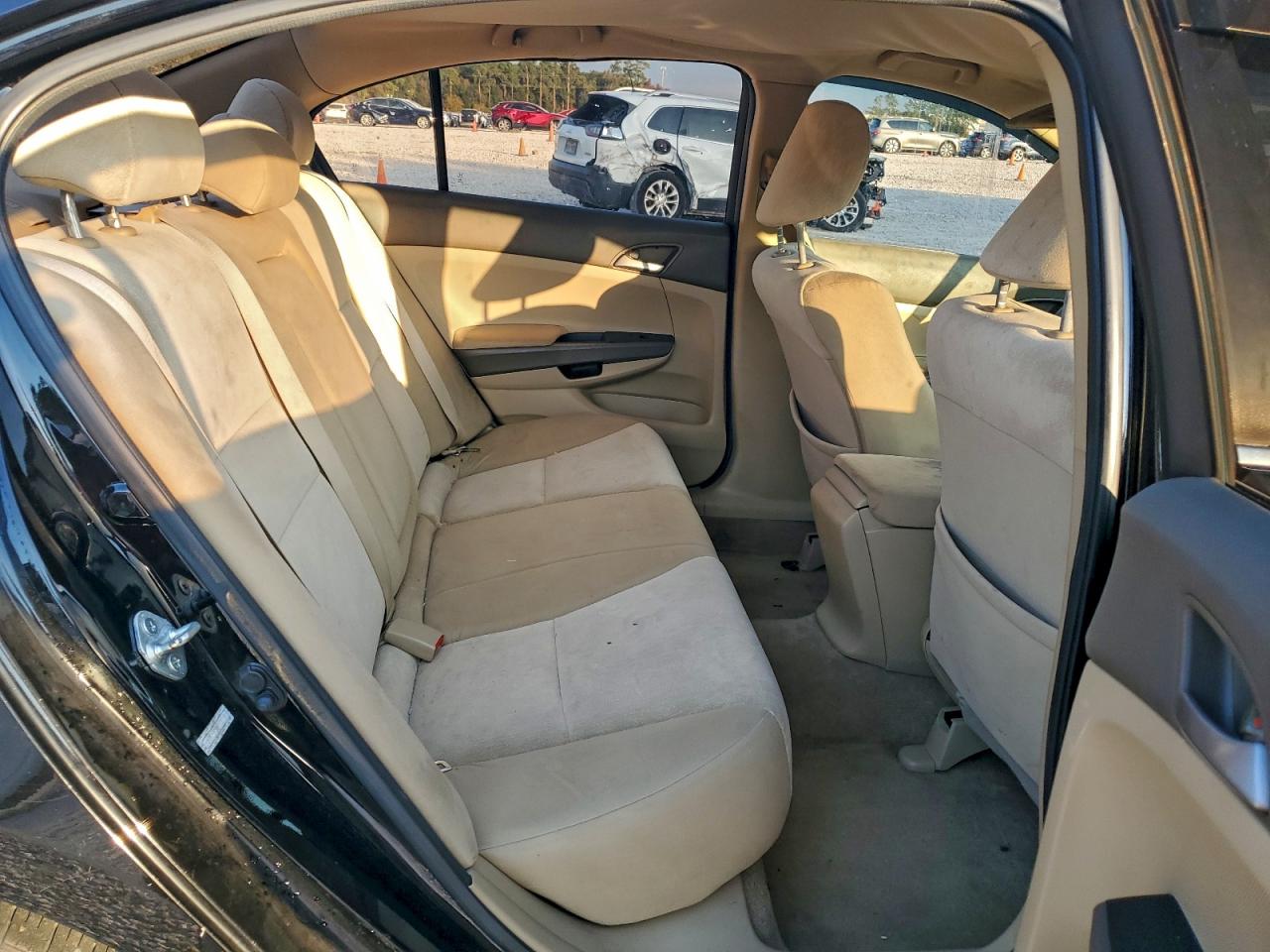 2010 HONDA ACCORD LX photo 10