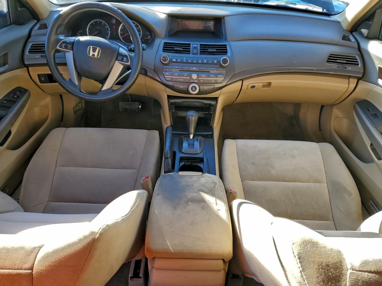 2010 HONDA ACCORD LX photo 8