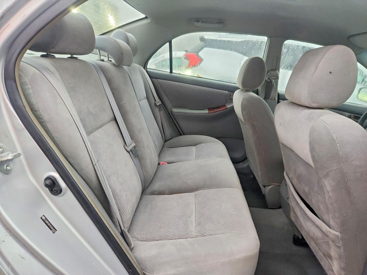 2005 TOYOTA COROLLA CE photo 10