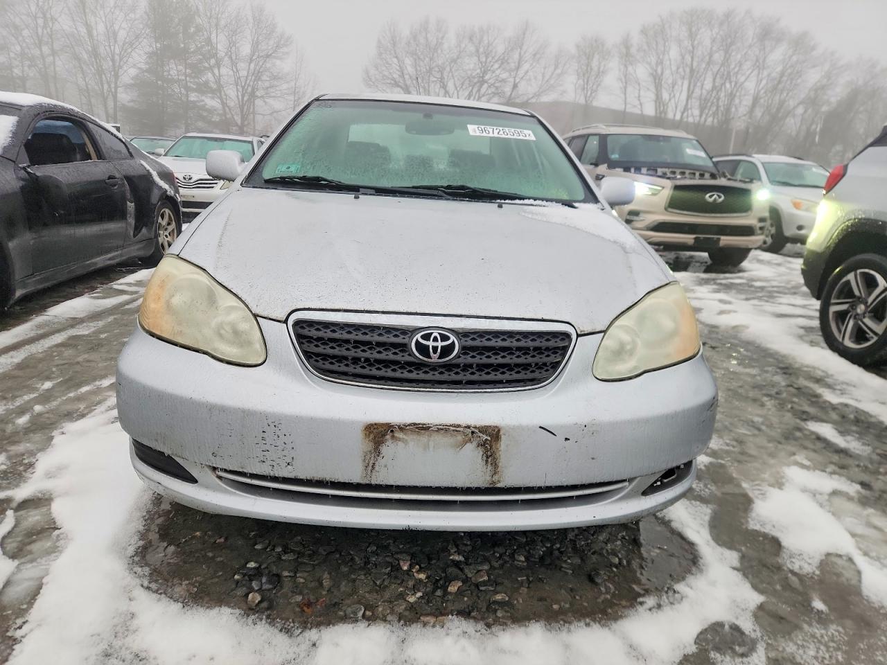 2005 TOYOTA COROLLA CE photo 5
