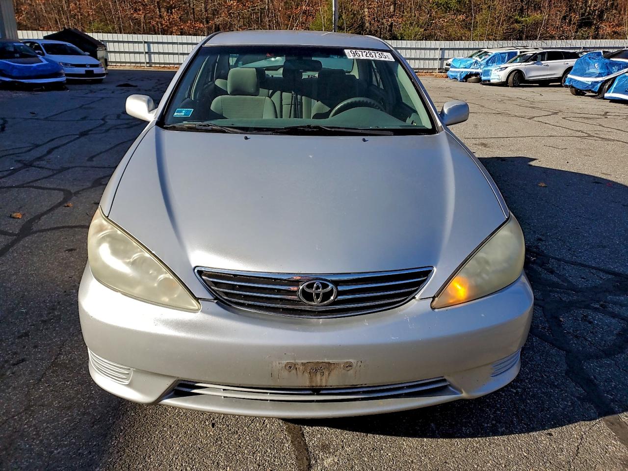 2005 TOYOTA CAMRY LE photo 9