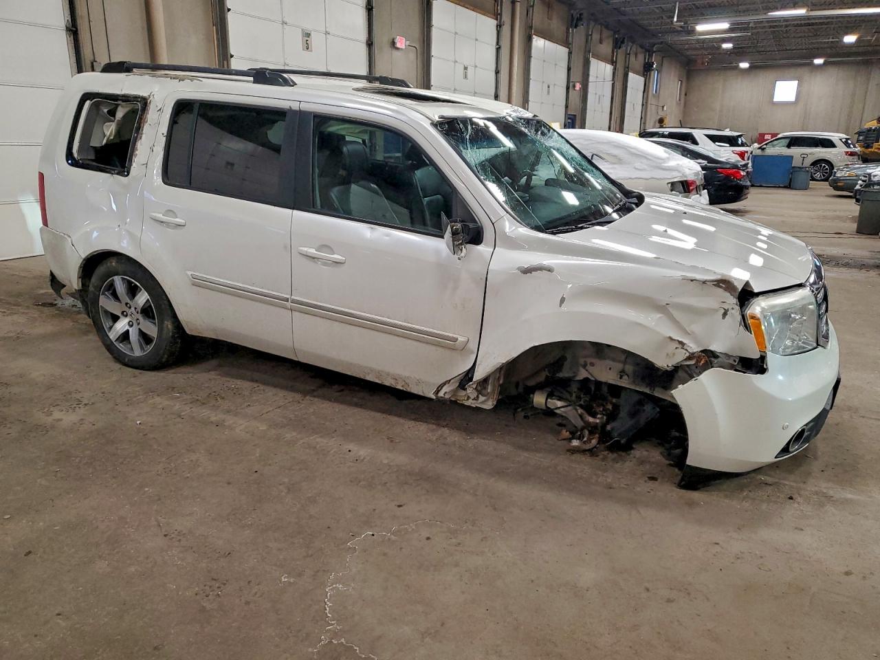 2013 HONDA PILOT TOURING photo 4