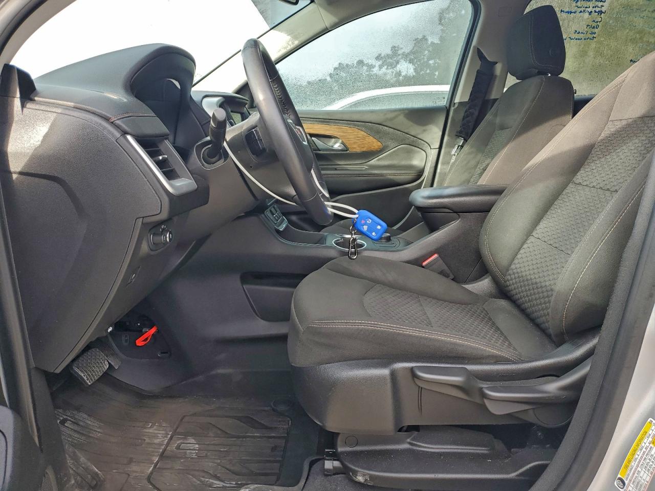 2019 GMC TERRAIN SLE photo 7