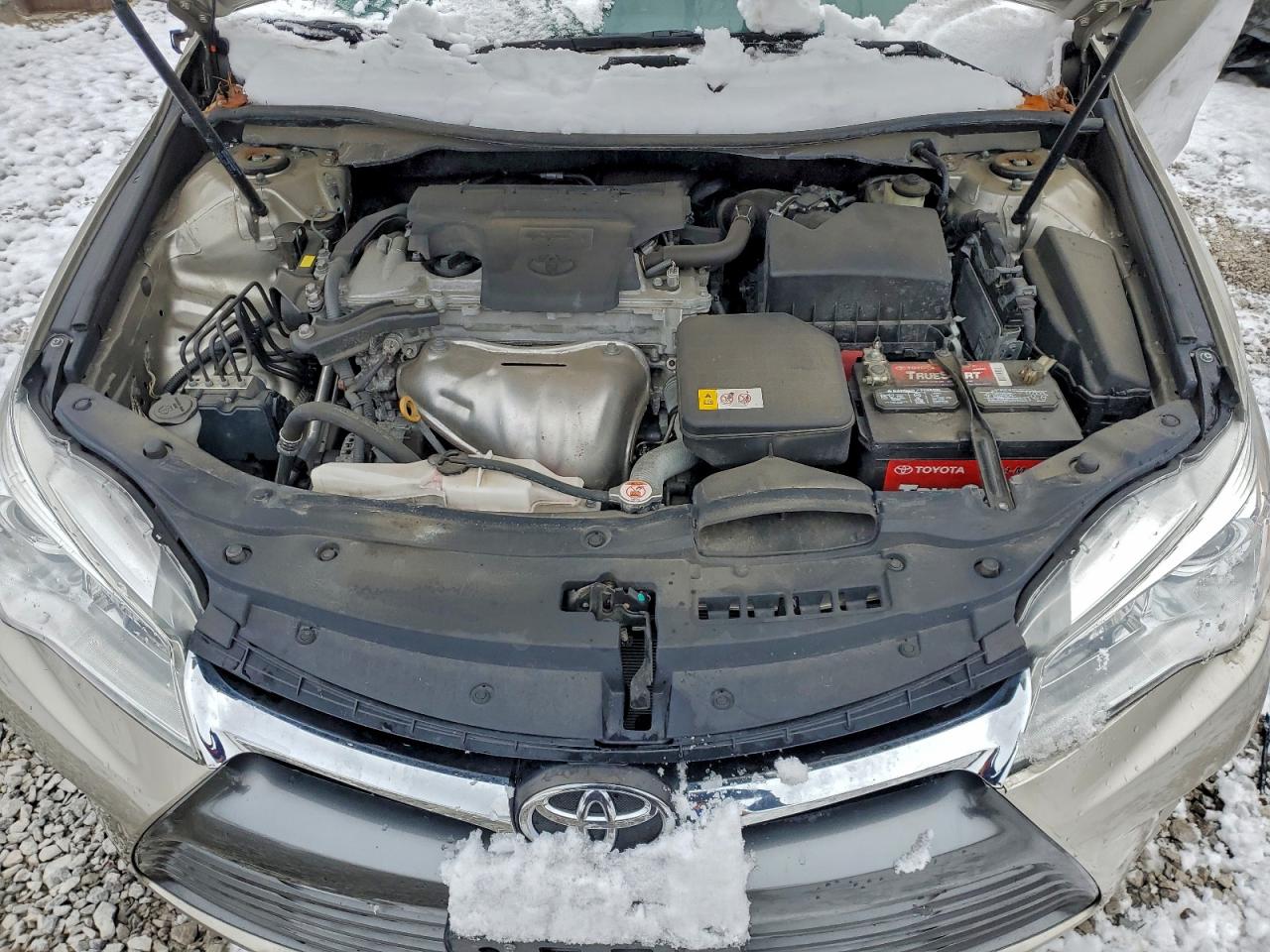 2017 TOYOTA CAMRY LE photo 11