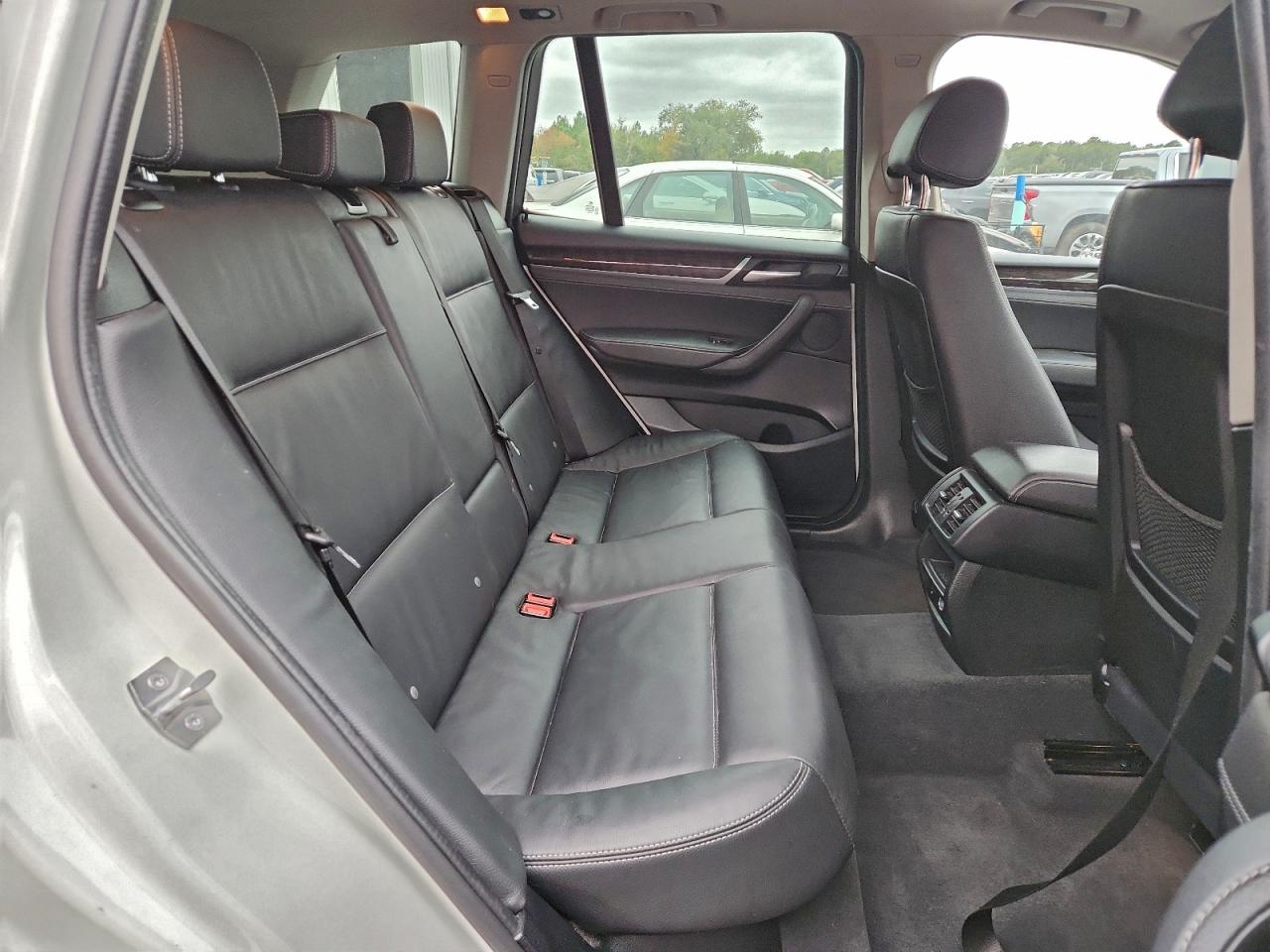 2015 BMW X3 XDRIVE28I photo 11